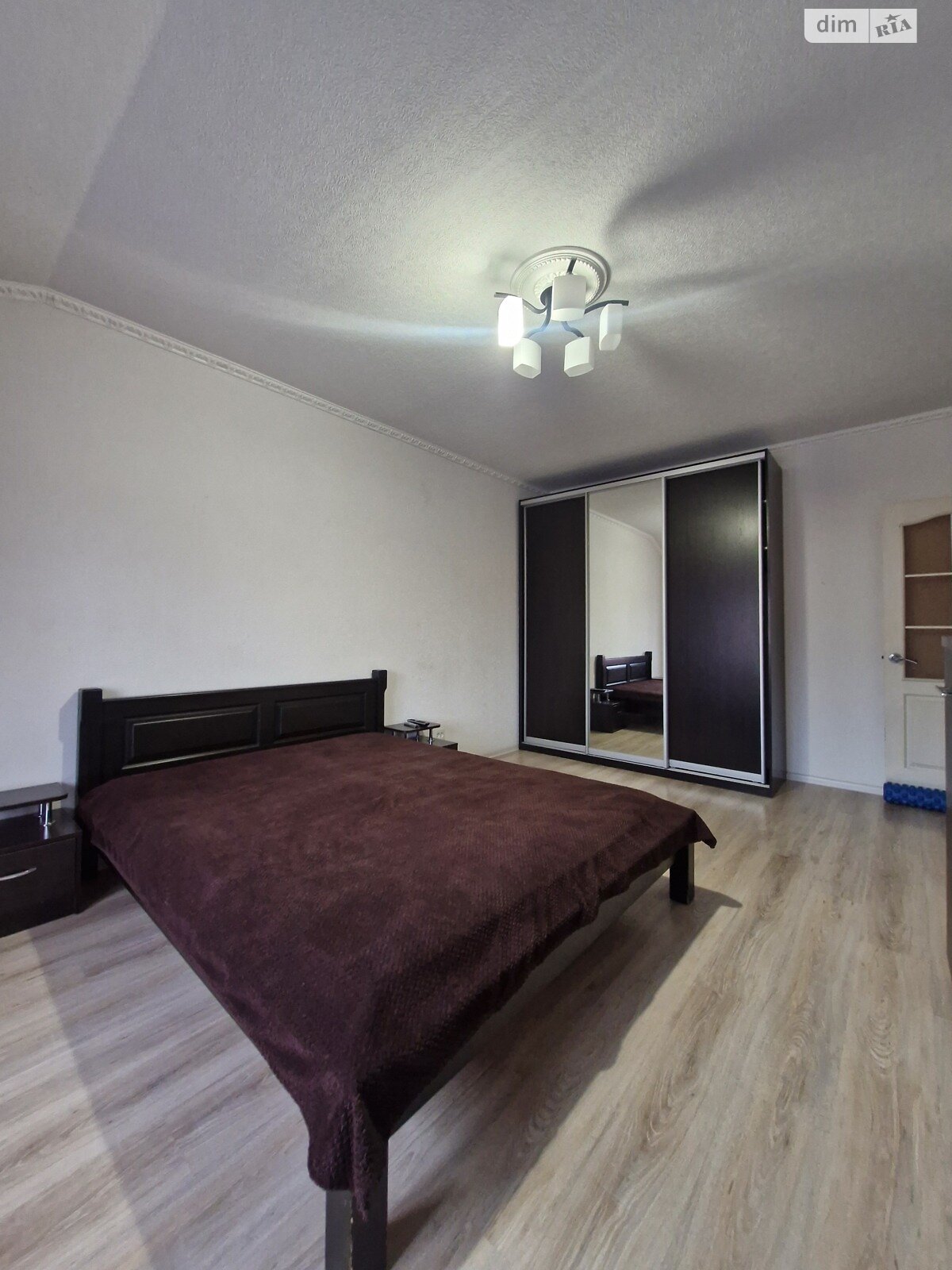 Продаж однокімнатної квартири в Броварах, на вул. Михайла Грушевського 17Г, район Перемога фото 1