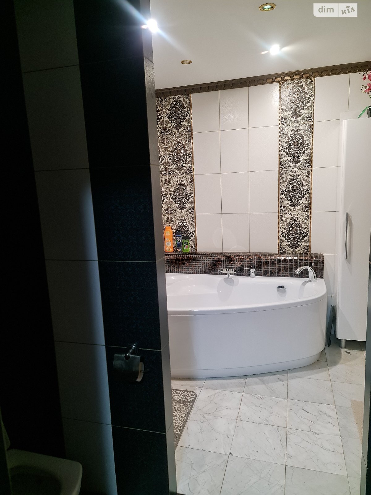 Продаж двокімнатної квартири в Броварах, на вул. Ярослава Мудрого 28, район Розвилка фото 1