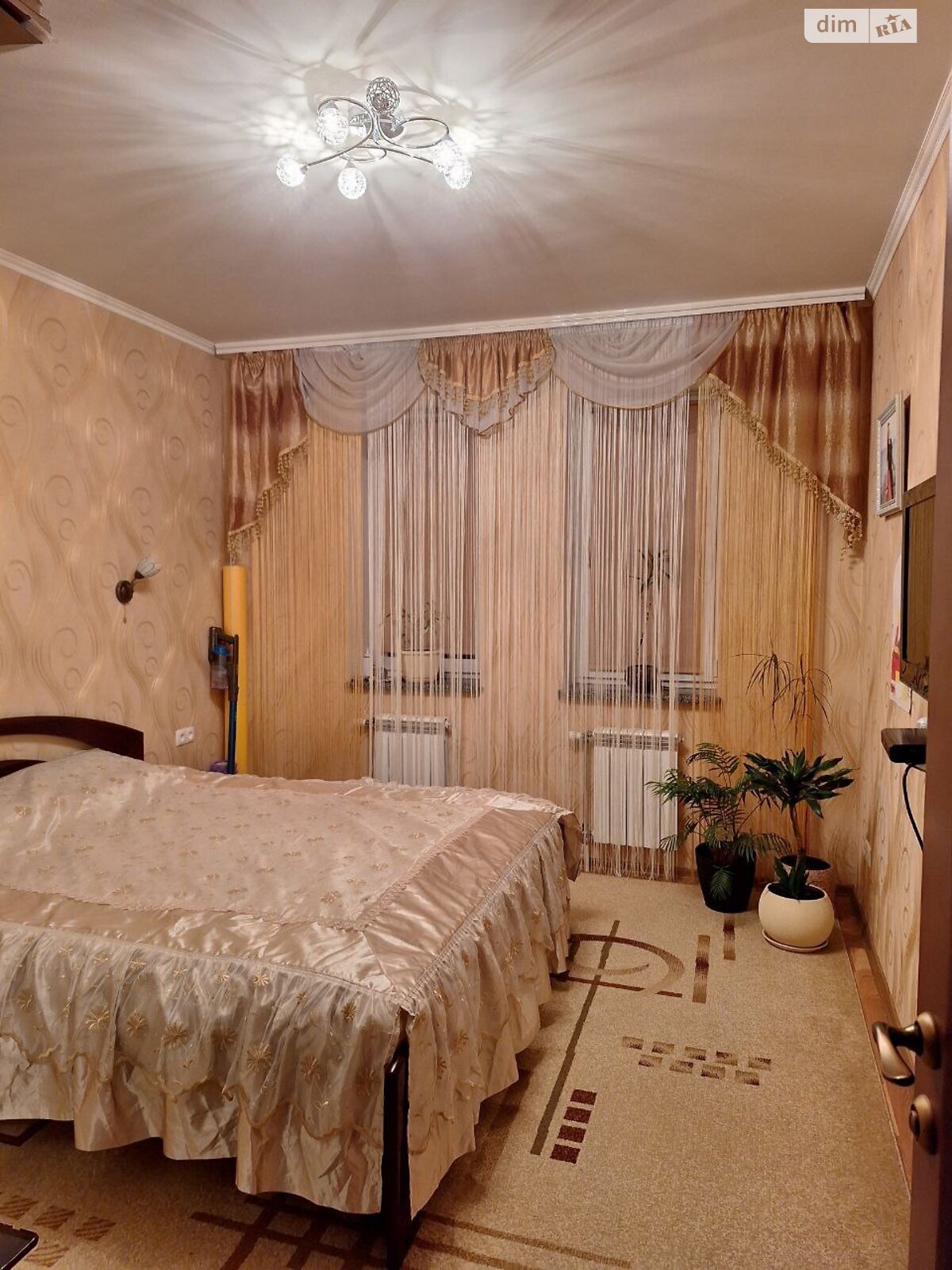 Продажа трехкомнатной квартиры в Броварах, на ул. Павла Чубинского 3, район Сады фото 1 Продажа трехкомнатной квартиры в Броварах, на ул. Павла Чубинского 3, район Сады фото 1