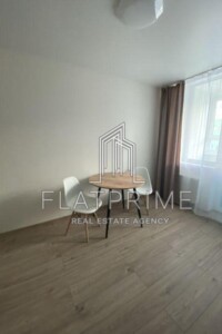 Продаж однокімнатної квартири в Броварах, на вул. Симоненка 107, район Масив фото 2