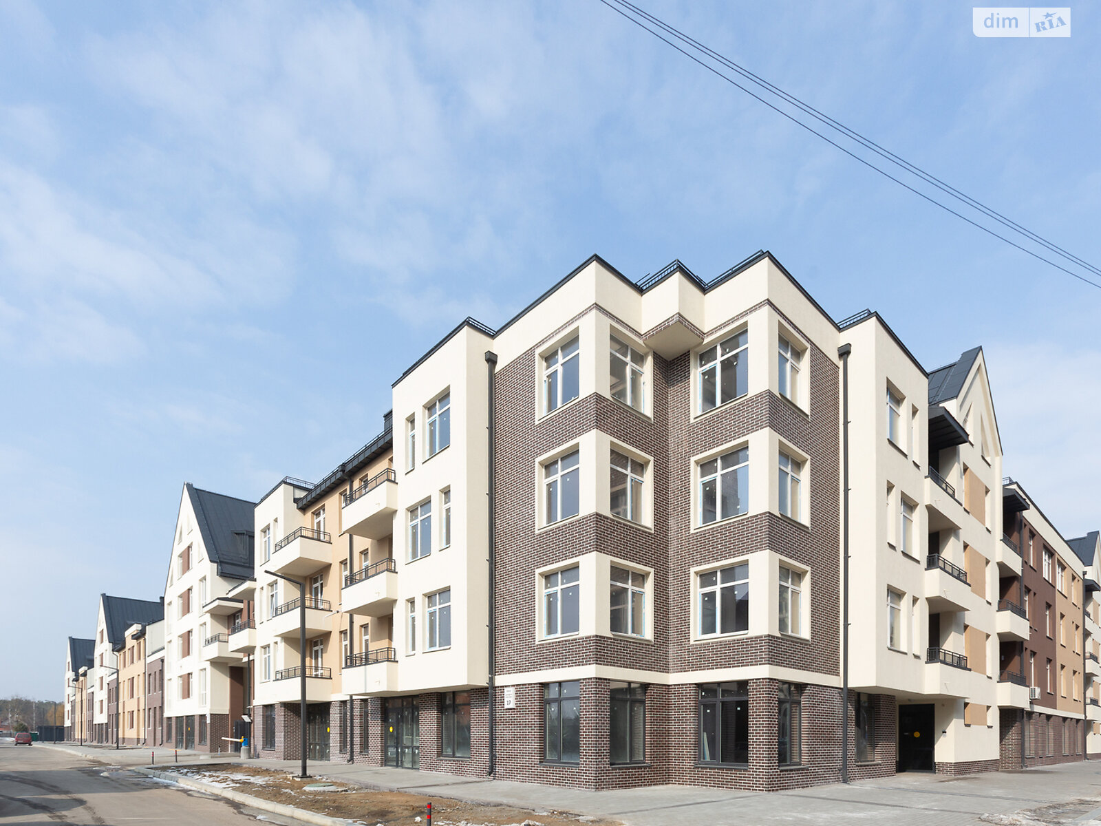 Продажа четырехкомнатной квартиры в Броварах, на ул. Согласия 38, фото 1 Продажа четырехкомнатной квартиры в Броварах, на ул. Согласия 38, фото 1