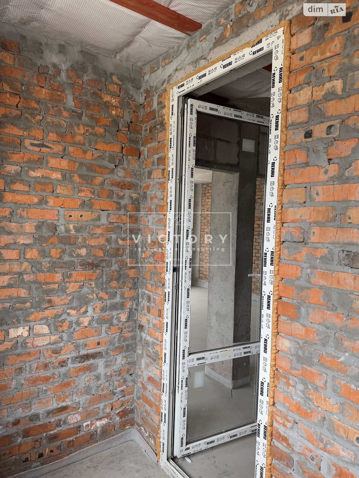 Продажа четырехкомнатной квартиры в Броварах, на ул. Согласия 38, фото 1 Продажа четырехкомнатной квартиры в Броварах, на ул. Согласия 38, фото 1