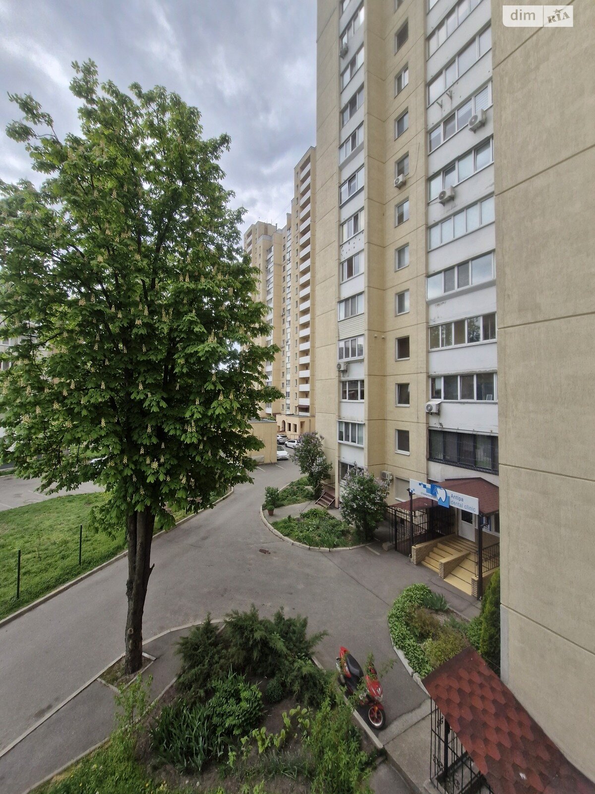 Продажа однокомнатной квартиры в Броварах, на ул. Красовского 8Б, район Торгмаш фото 1 Продажа однокомнатной квартиры в Броварах, на ул. Красовского 8Б, район Торгмаш фото 1