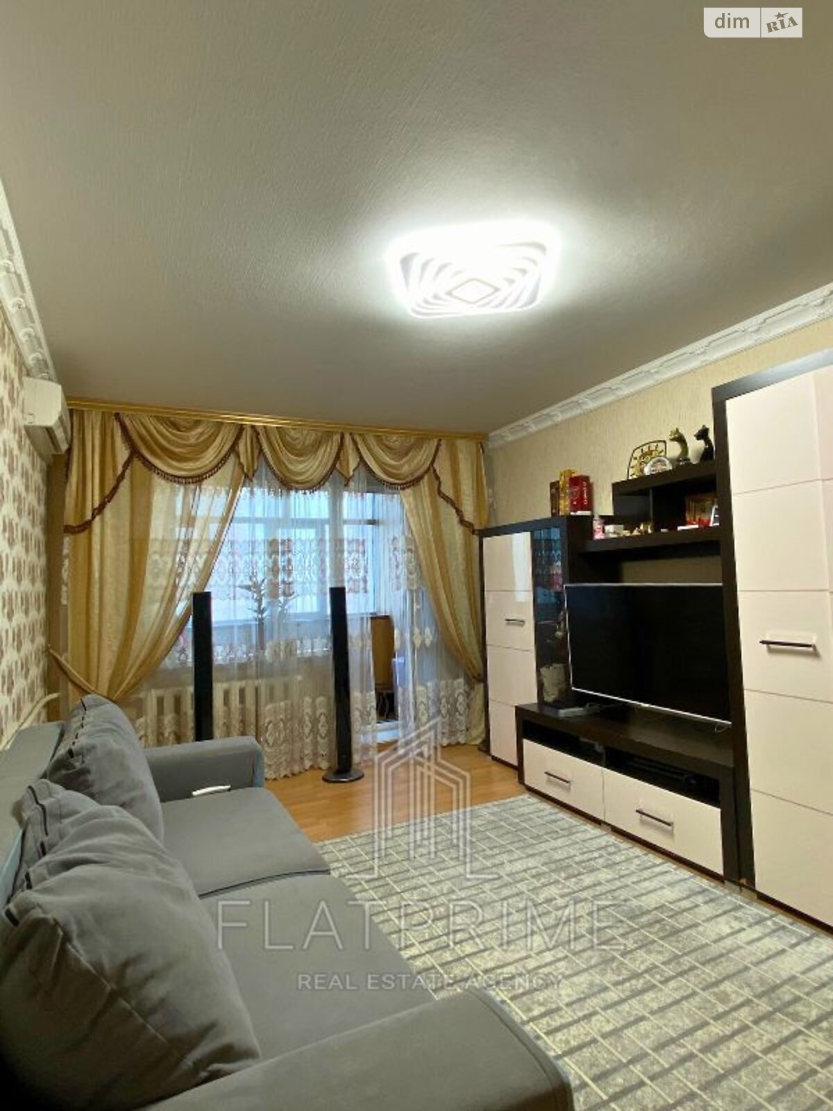Продажа трехкомнатной квартиры в Броварах, на ул. Олимпийская 2А, район Торгмаш фото 1 Продажа трехкомнатной квартиры в Броварах, на ул. Олимпийская 2А, район Торгмаш фото 1