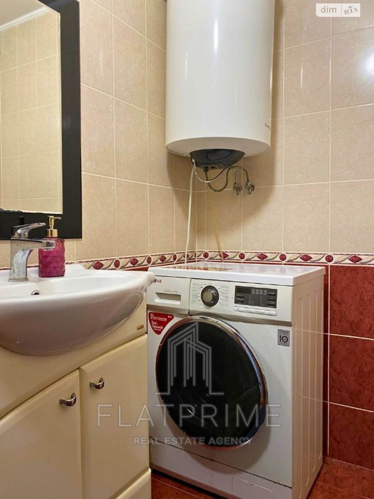 Продажа трехкомнатной квартиры в Броварах, на ул. Олимпийская 2А, район Торгмаш фото 1 Продажа трехкомнатной квартиры в Броварах, на ул. Олимпийская 2А, район Торгмаш фото 1
