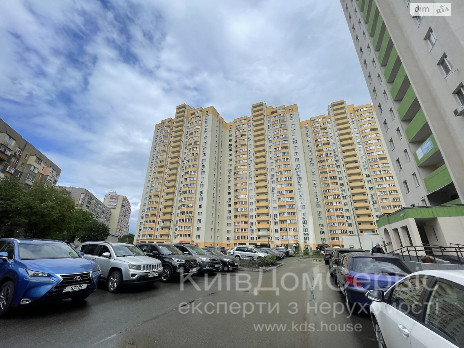 Продажа двухкомнатной квартиры в Броварах, на ул. Сергея Москаленко 53, район Торгмаш фото 1 Продажа двухкомнатной квартиры в Броварах, на ул. Сергея Москаленко 53, район Торгмаш фото 1