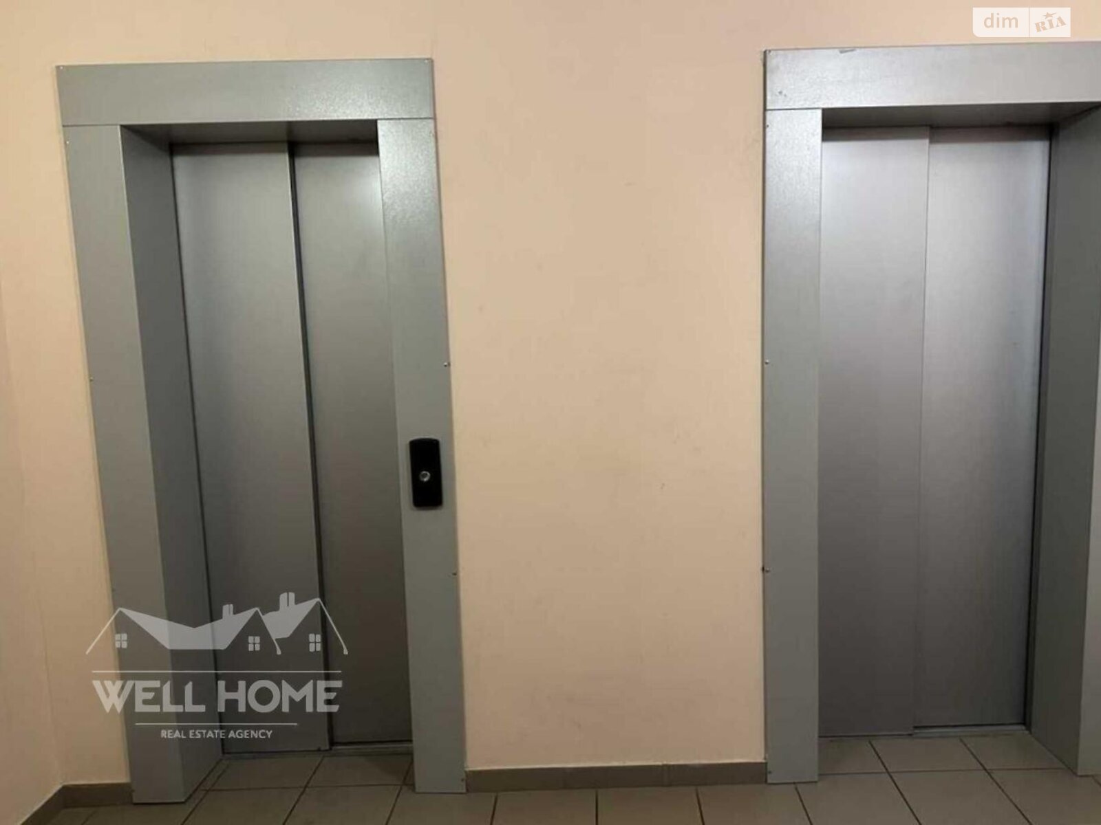 Продаж чотирикімнатної квартири в Броварах, на вул. Ярослава Мудрого, фото 1 Продаж чотирикімнатної квартири в Броварах, на вул. Ярослава Мудрого, фото 1