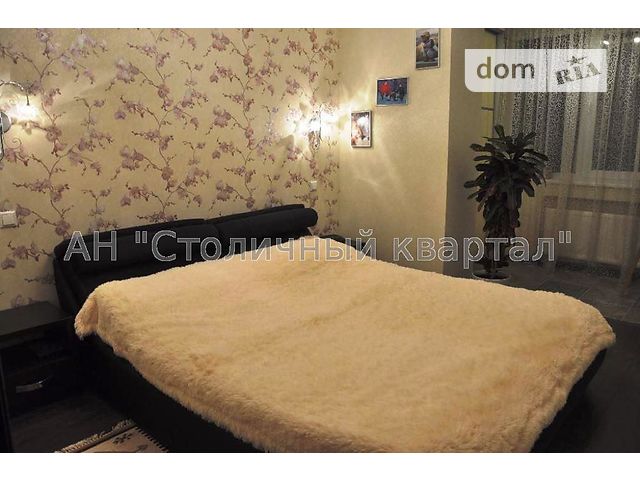 Продажа квартиры, 3 ком., Киевская, Бровары, р‑н. Бровары, Грушевского Михаила ул., 21 Продажа квартиры, 3 ком., Киевская, Бровары, р‑н. Бровары, Грушевского Михаила ул., 21