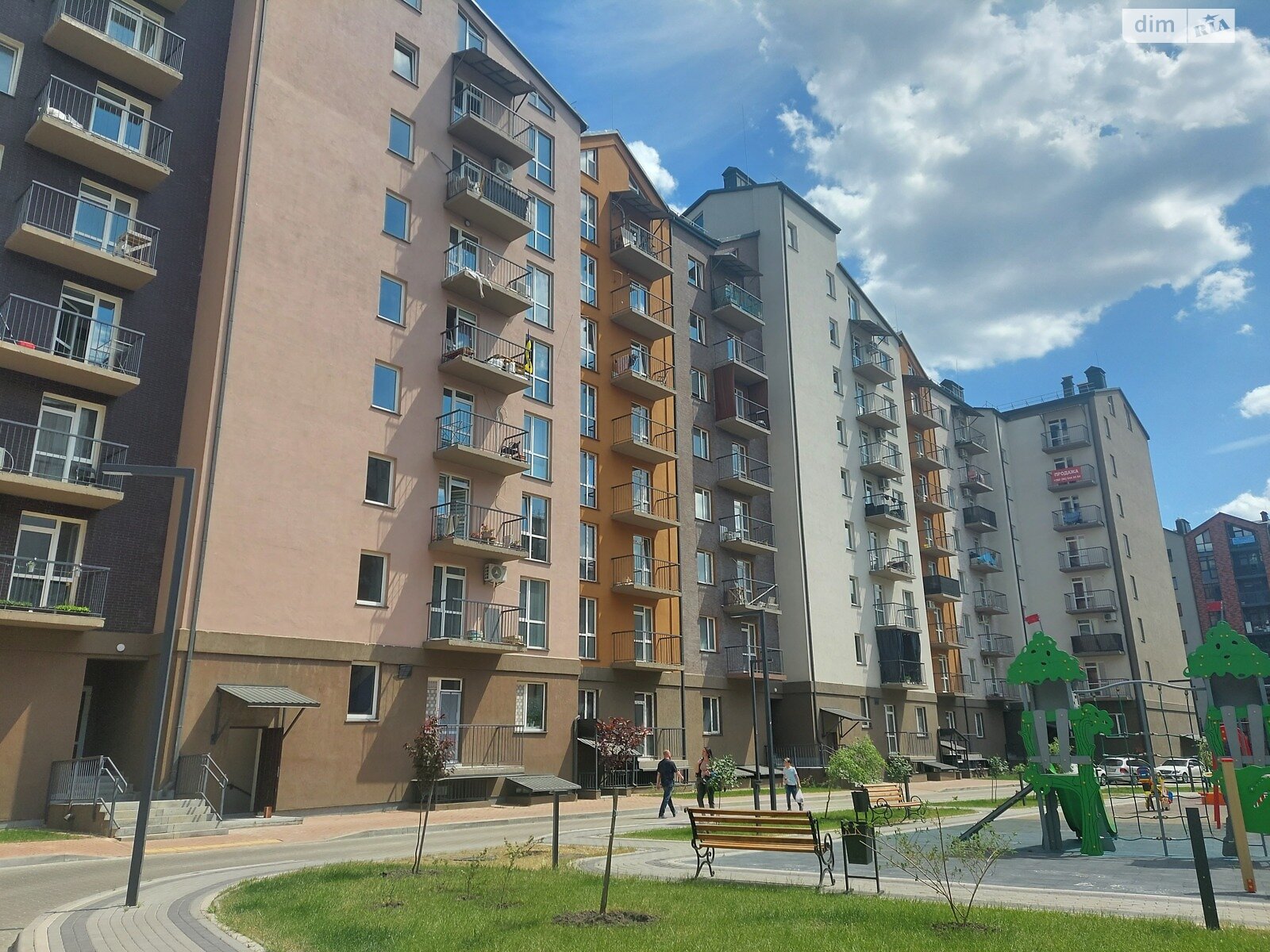 Продажа пятикомнатной квартиры в Броварах, на ул. Героев Крут 10, фото 1