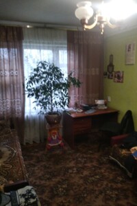 Продаж трикімнатної квартири в Броварах, на вул. Чорних Запорожців, район Масив фото 2