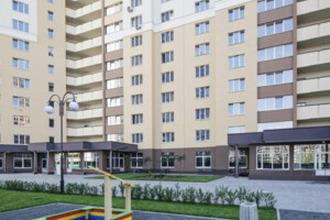 Продажа трехкомнатной квартиры в Броварах, на ул. Киевская 245, район Массив фото 2