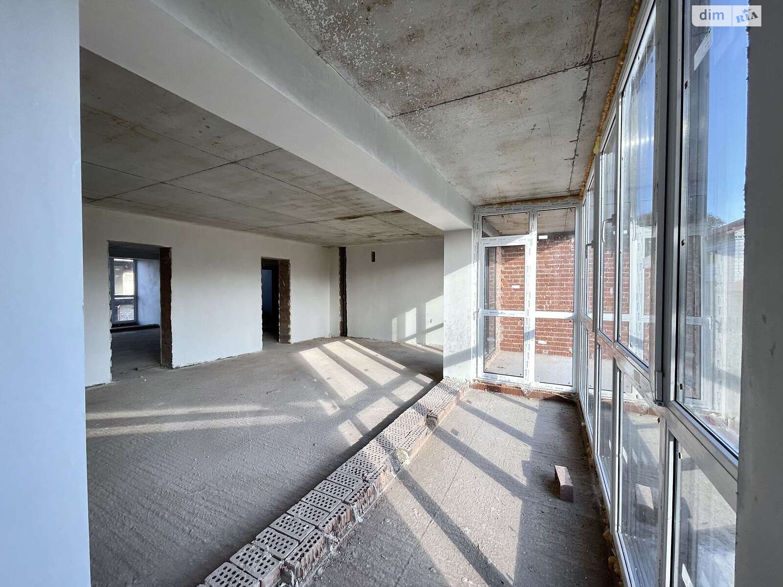 Продаж двокімнатної квартири в Брюховичах, на вул. Бурденка 18, кв. 4, район Шевченківський фото 1