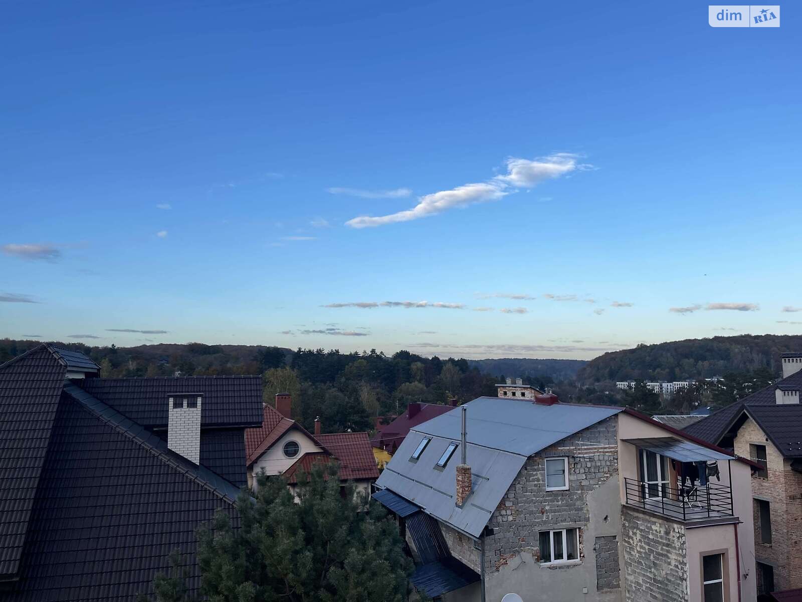 Продаж двокімнатної квартири в Брюховичах, на вул. Бурденка 18В, кв. 9, район Шевченківський фото 1 Продаж двокімнатної квартири в Брюховичах, на вул. Бурденка 18В, кв. 9, район Шевченківський фото 1