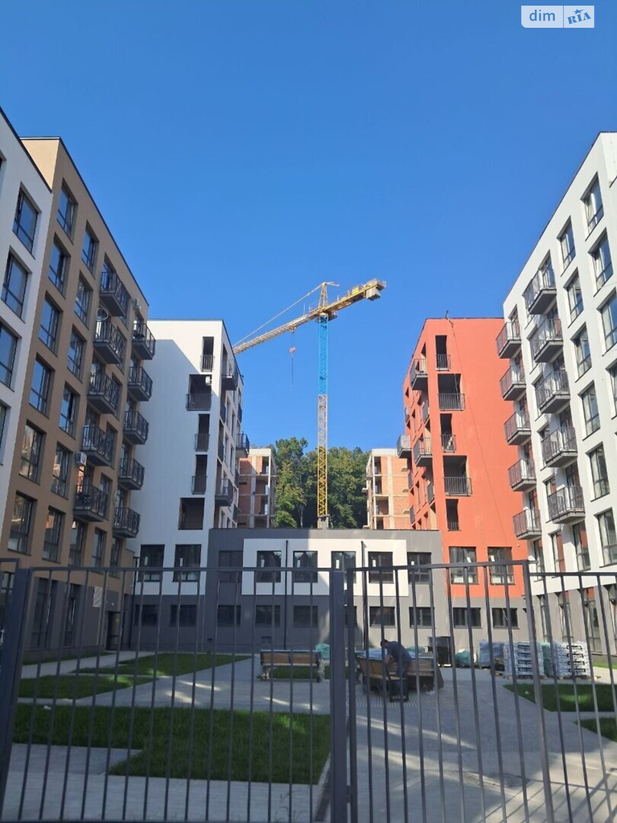 Продажа трехкомнатной квартиры в Брюховичах, на ул. Широкая, район Шевченковский фото 1