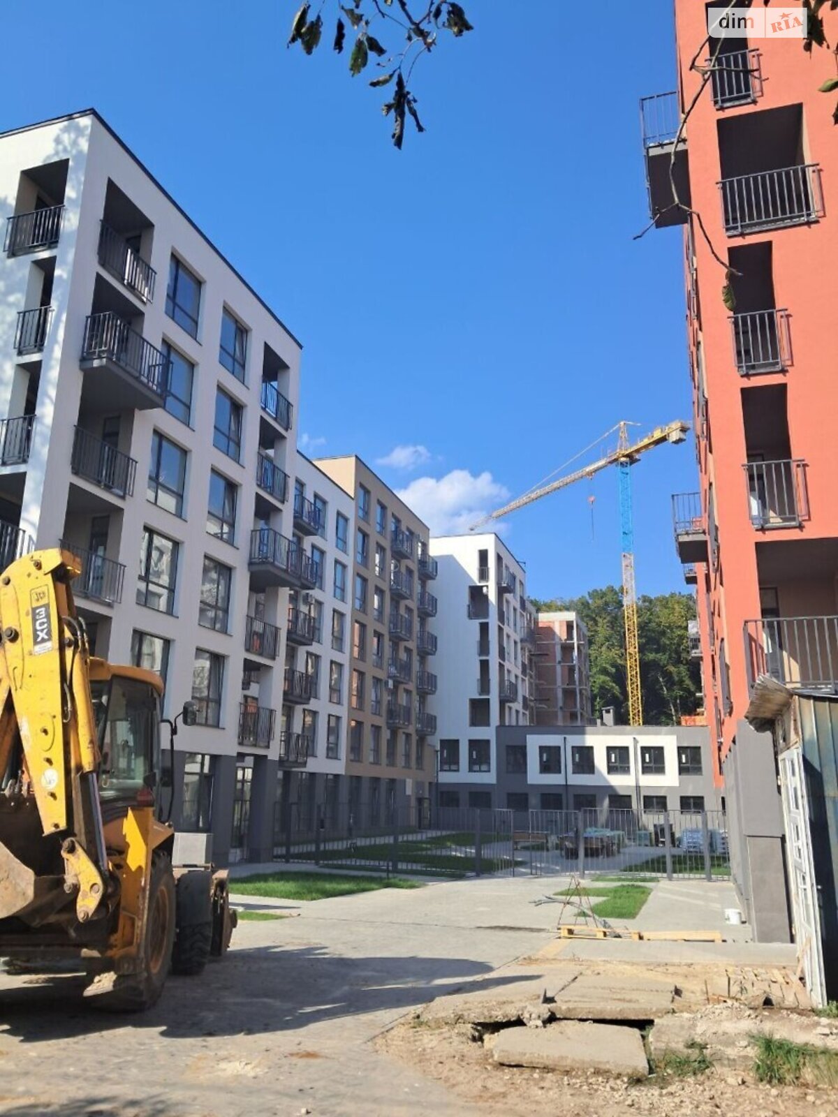 Продажа трехкомнатной квартиры в Брюховичах, на ул. Широкая, район Шевченковский фото 1