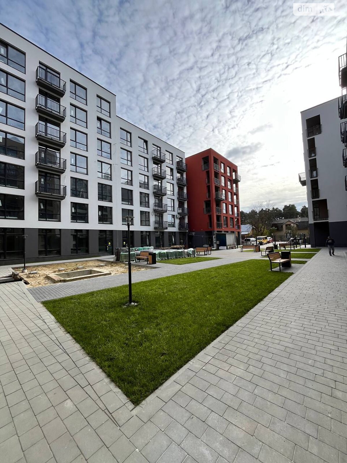 Продаж двокімнатної квартири в Брюховичах, на вул. Широка 22В, район Шевченківський фото 1 Продаж двокімнатної квартири в Брюховичах, на вул. Широка 22В, район Шевченківський фото 1