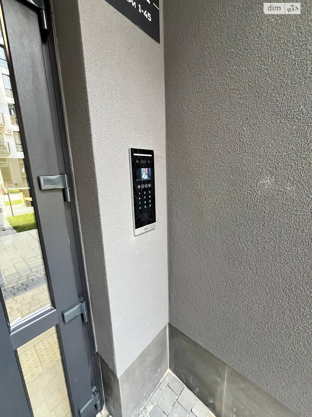 Продаж двокімнатної квартири в Брюховичах, на вул. Широка 22В, район Шевченківський фото 1 Продаж двокімнатної квартири в Брюховичах, на вул. Широка 22В, район Шевченківський фото 1