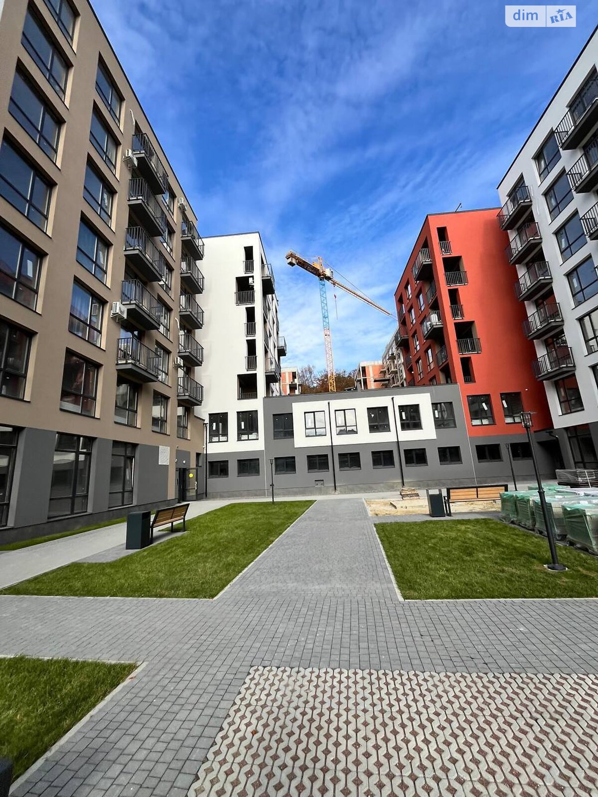 Продаж двокімнатної квартири в Брюховичах, на вул. Широка 22В, район Шевченківський фото 1 Продаж двокімнатної квартири в Брюховичах, на вул. Широка 22В, район Шевченківський фото 1