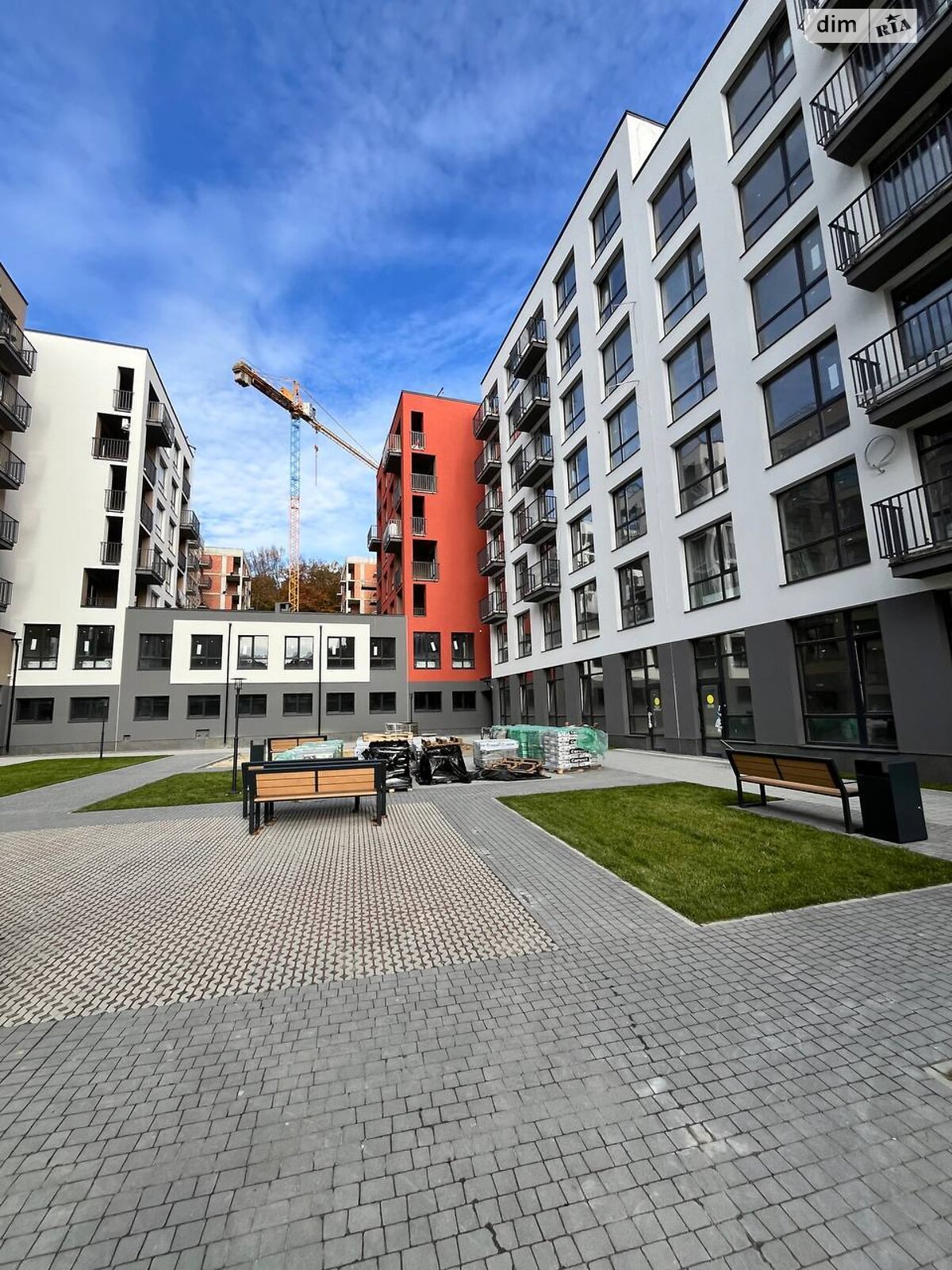 Продаж двокімнатної квартири в Брюховичах, на вул. Широка 22В, район Шевченківський фото 1 Продаж двокімнатної квартири в Брюховичах, на вул. Широка 22В, район Шевченківський фото 1