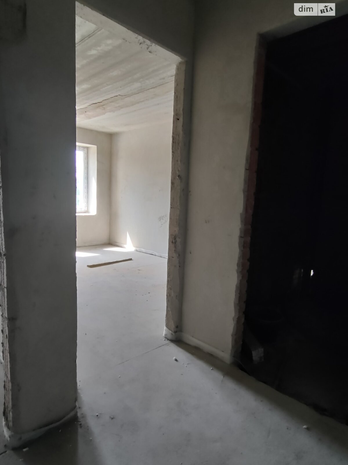 Продаж однокімнатної квартири в Бучі, на вул. Амосова 4, фото 1