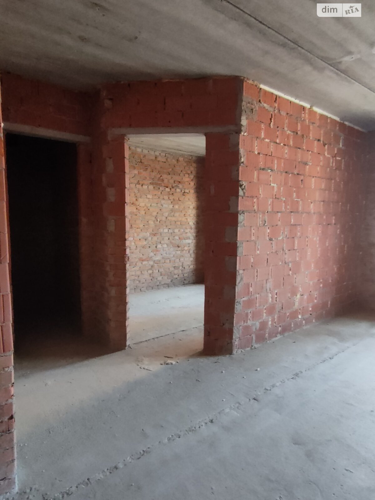 Продаж трикімнатної квартири в Бучі, на вул. Амосова 4, фото 1