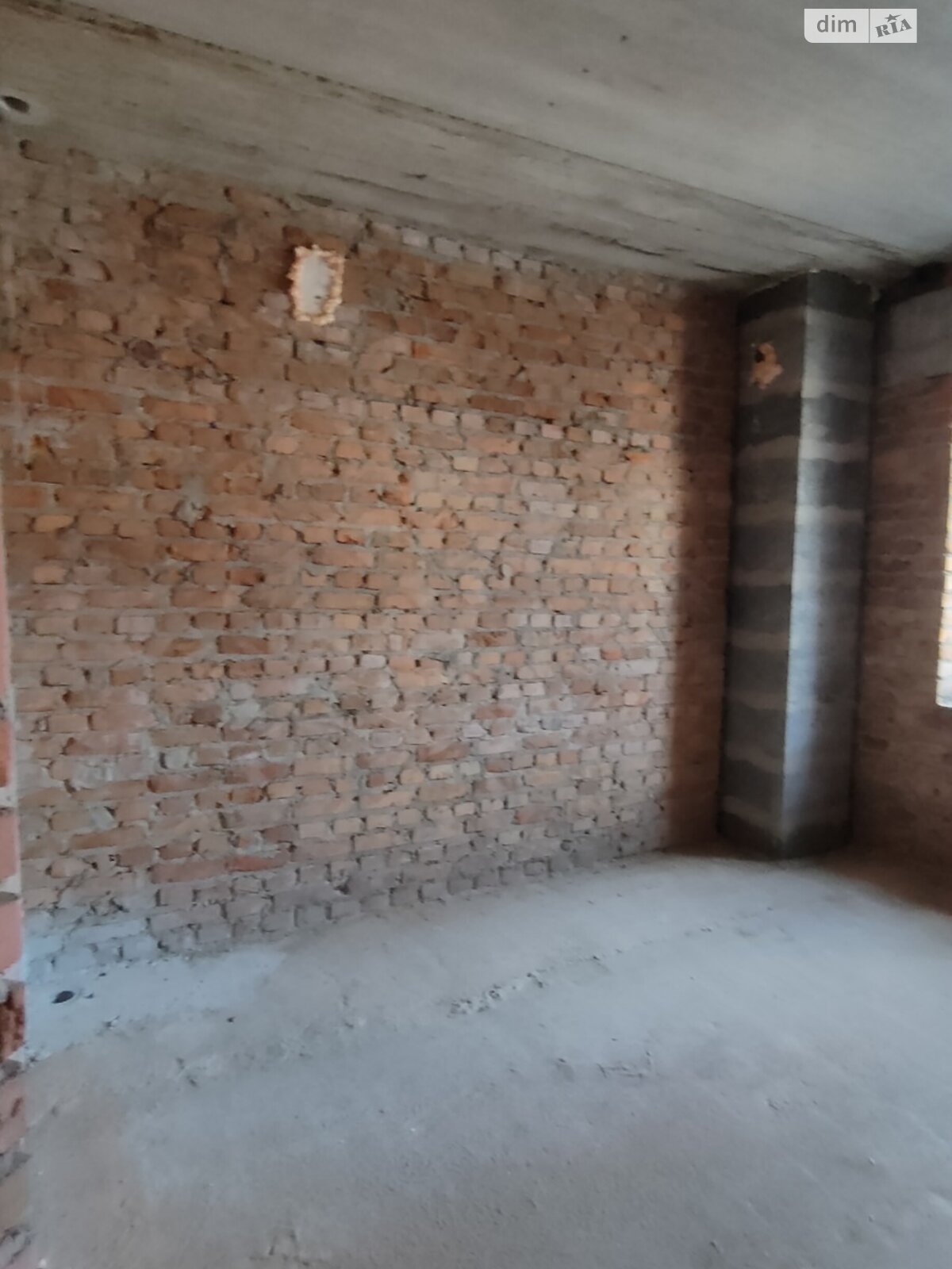 Продаж трикімнатної квартири в Бучі, на вул. Амосова 4, фото 1