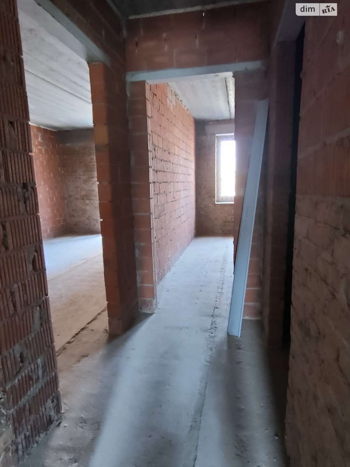 Продаж трикімнатної квартири в Бучі, на вул. Амосова 4, фото 1