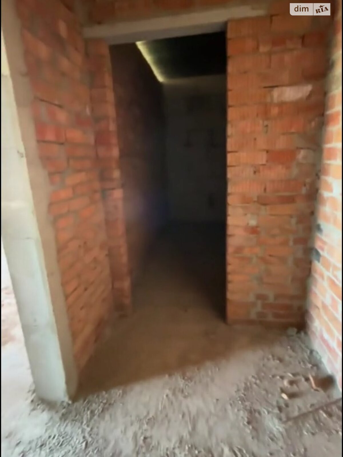 Продаж однокімнатної квартири в Бучі, на вул. Амосова 4, фото 1