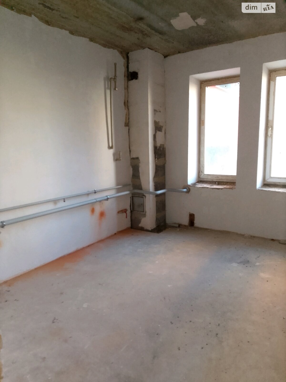 Продаж двокімнатної квартири в Бучі, на вул. Амосова 4, фото 1