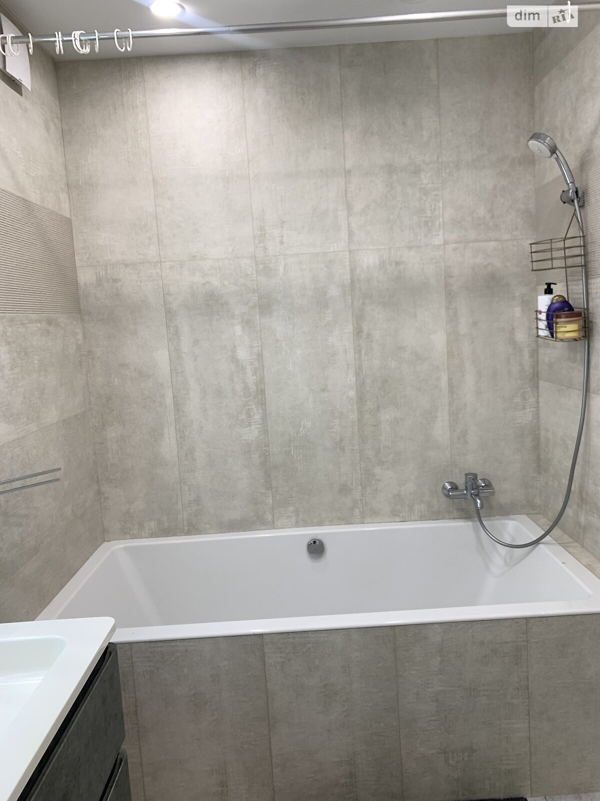 Продажа трехкомнатной квартиры в Буче, на ул. Бориса Гмыри 11/6, кв. 102, фото 1 Продажа трехкомнатной квартиры в Буче, на ул. Бориса Гмыри 11/6, кв. 102, фото 1