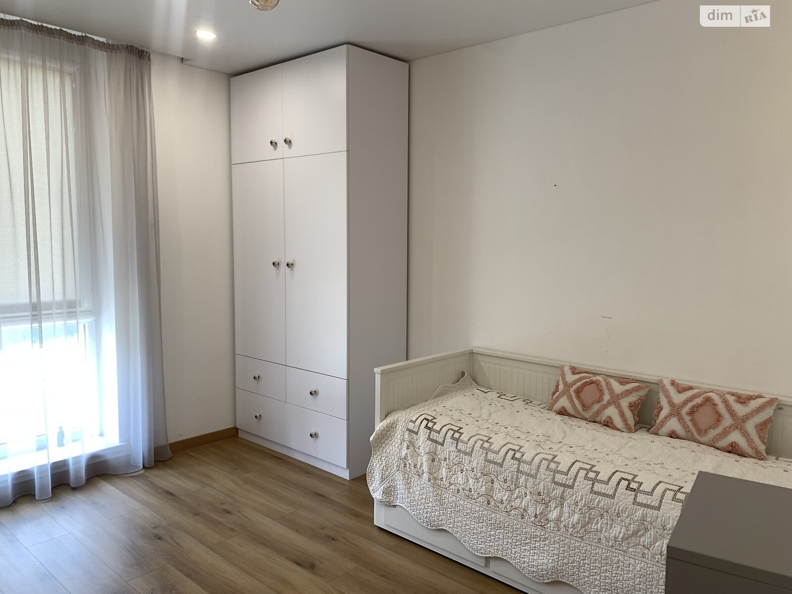 Продажа трехкомнатной квартиры в Буче, на ул. Бориса Гмыри 11/6, кв. 102, фото 1 Продажа трехкомнатной квартиры в Буче, на ул. Бориса Гмыри 11/6, кв. 102, фото 1