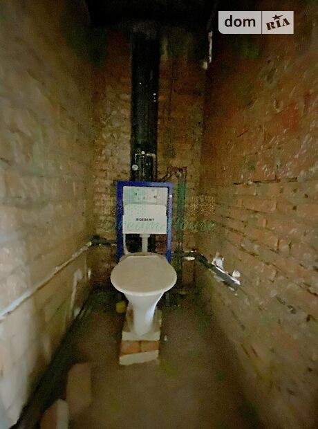 Продажа трехкомнатной квартиры в Буче, на ул. Амосова 4, район Буча фото 1 Продажа трехкомнатной квартиры в Буче, на ул. Амосова 4, район Буча фото 1