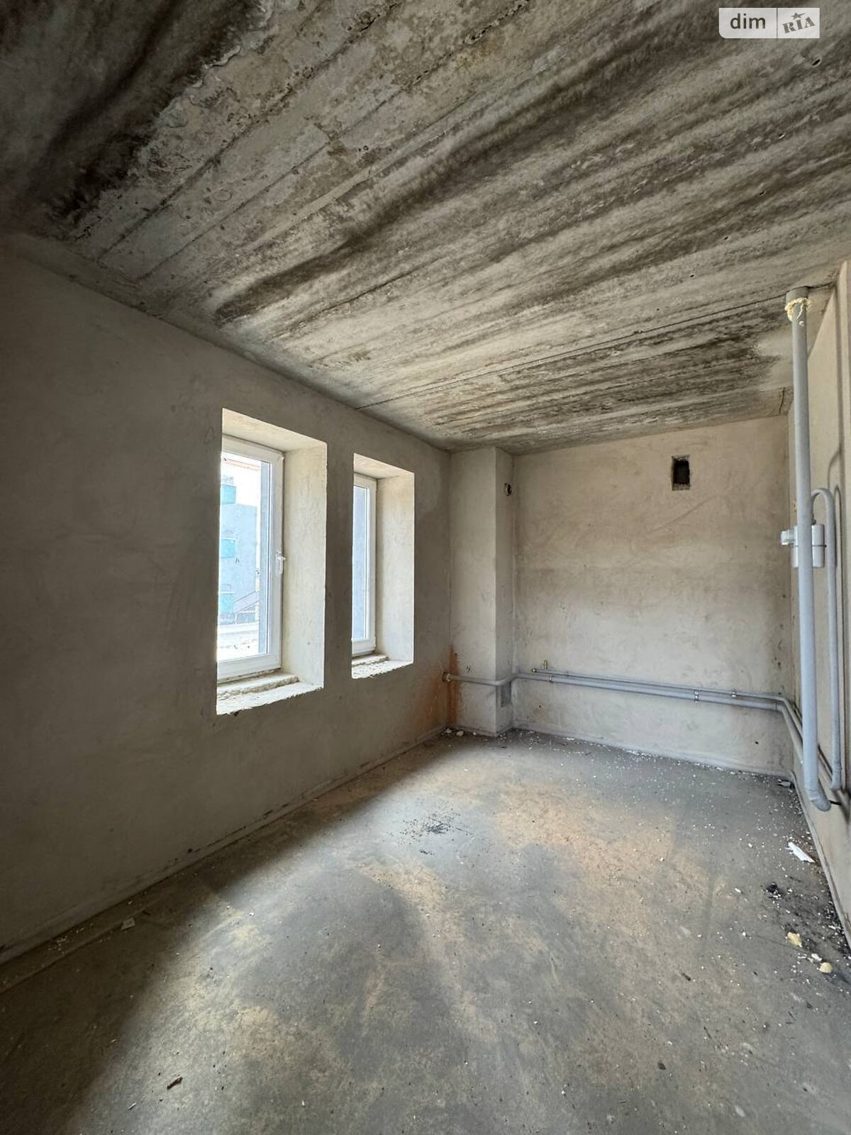 Продаж двокімнатної квартири в Бучі, на вул. Амосова 4, район Буча фото 1