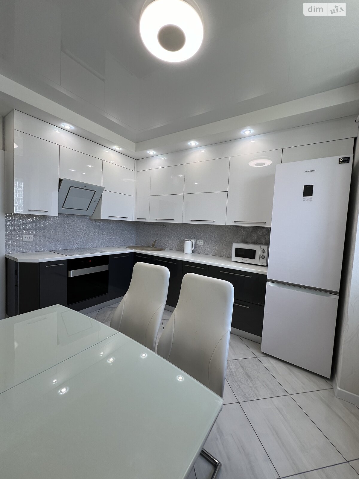 Продаж двокімнатної квартири в Бучі, на вул. Бориса Гмирі 9, кв. 86, район Буча фото 1 Продаж двокімнатної квартири в Бучі, на вул. Бориса Гмирі 9, кв. 86, район Буча фото 1