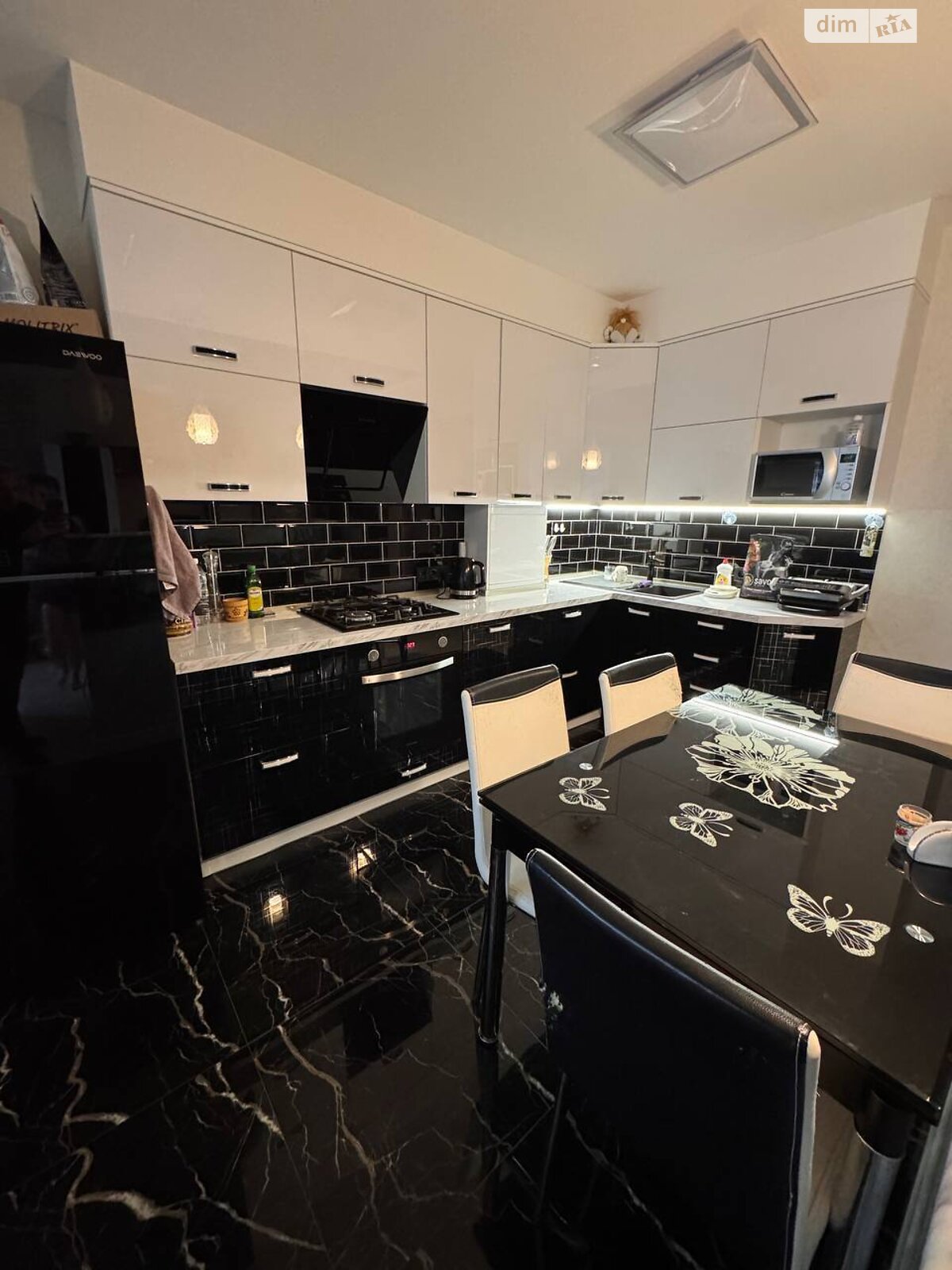 Продаж однокімнатної квартири в Бучі, на вул. Бориса Гмирі, район Буча фото 1 Продаж однокімнатної квартири в Бучі, на вул. Бориса Гмирі, район Буча фото 1