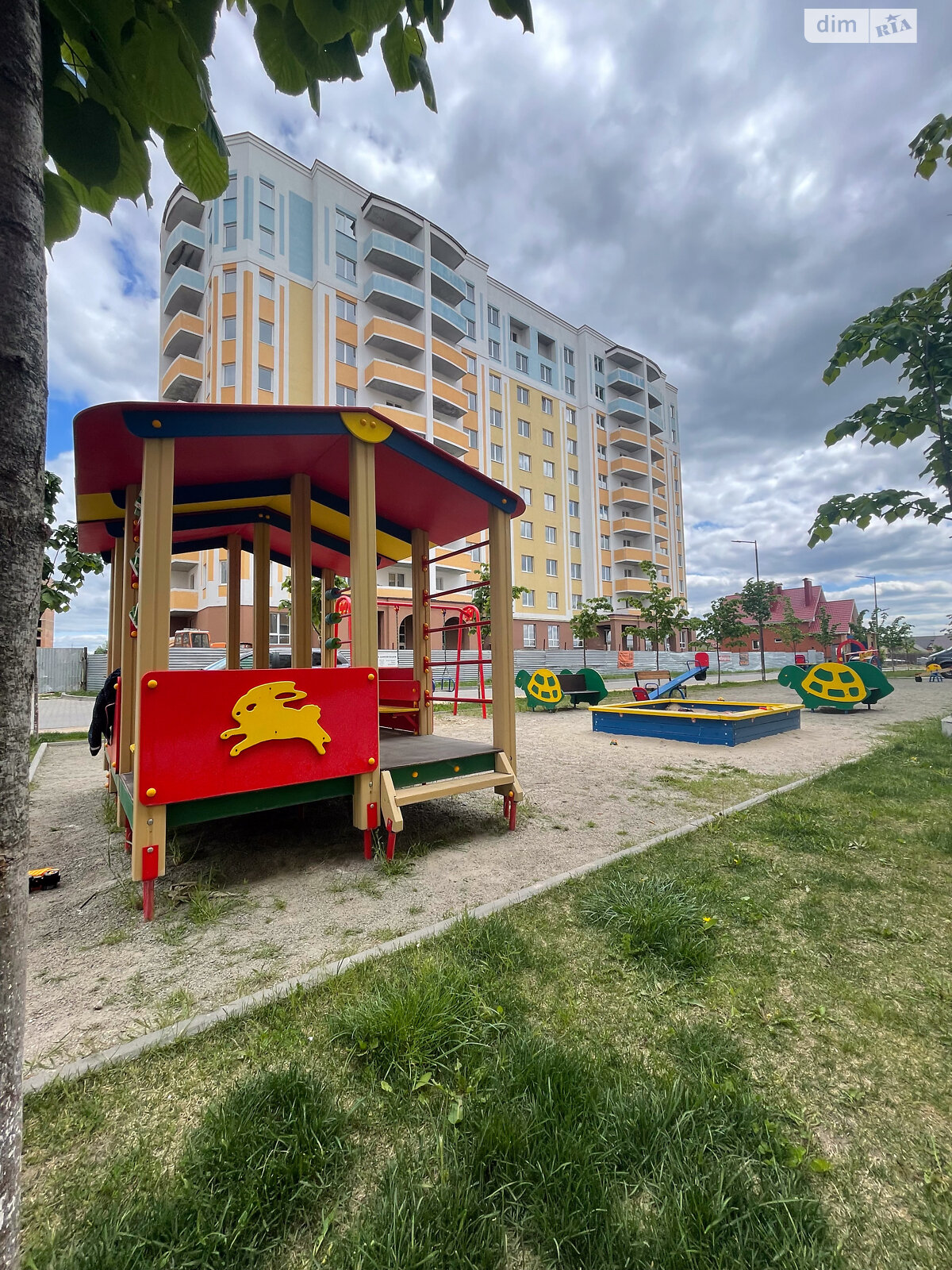 Продаж трикімнатної квартири в Бучі, на вул. Івана Кожедуба 8Б, район Буча фото 1 Продаж трикімнатної квартири в Бучі, на вул. Івана Кожедуба 8Б, район Буча фото 1
