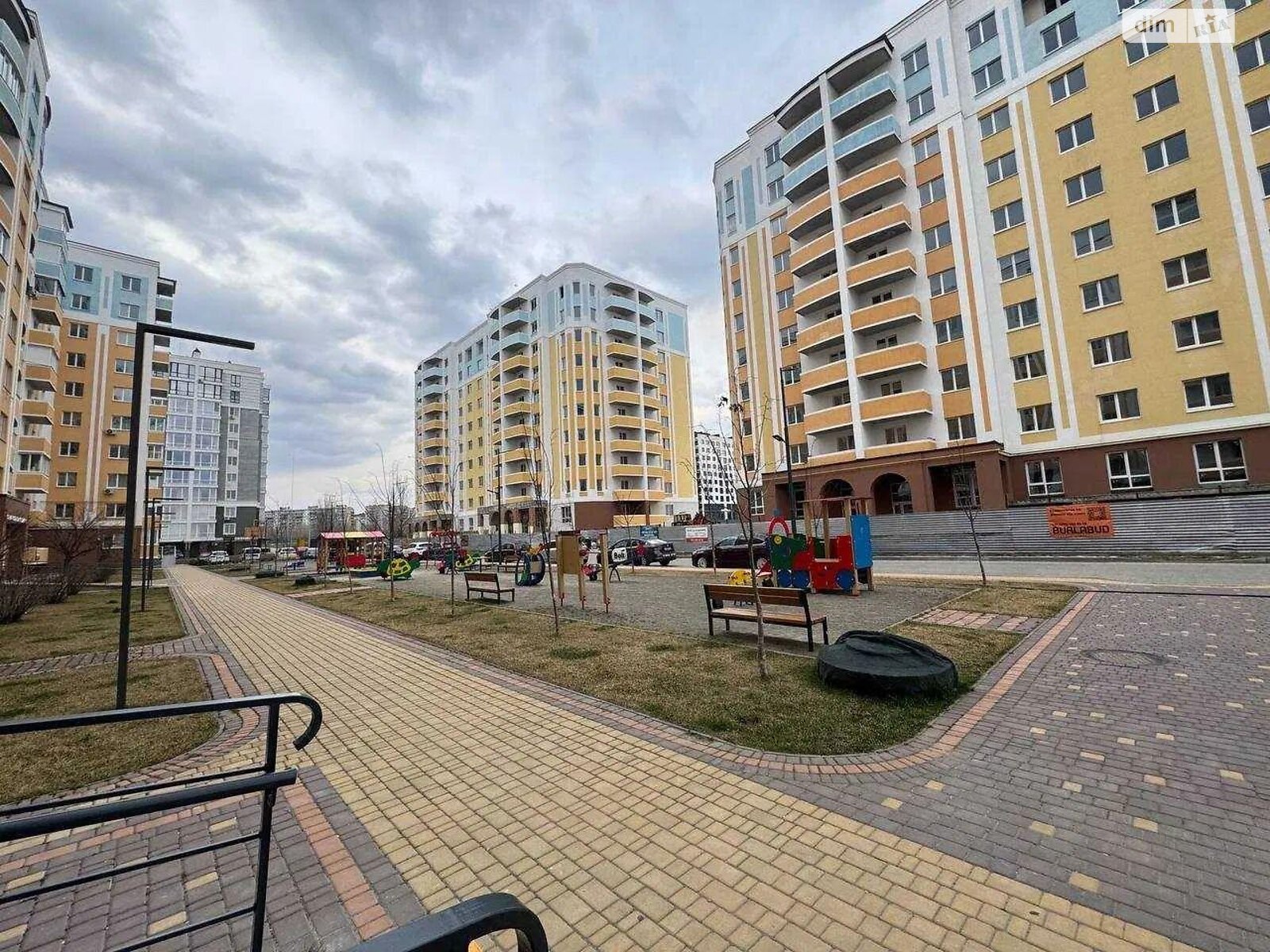 Продаж двокімнатної квартири в Бучі, на вул. Івана Кожедуба 31, район Буча фото 1 Продаж двокімнатної квартири в Бучі, на вул. Івана Кожедуба 31, район Буча фото 1