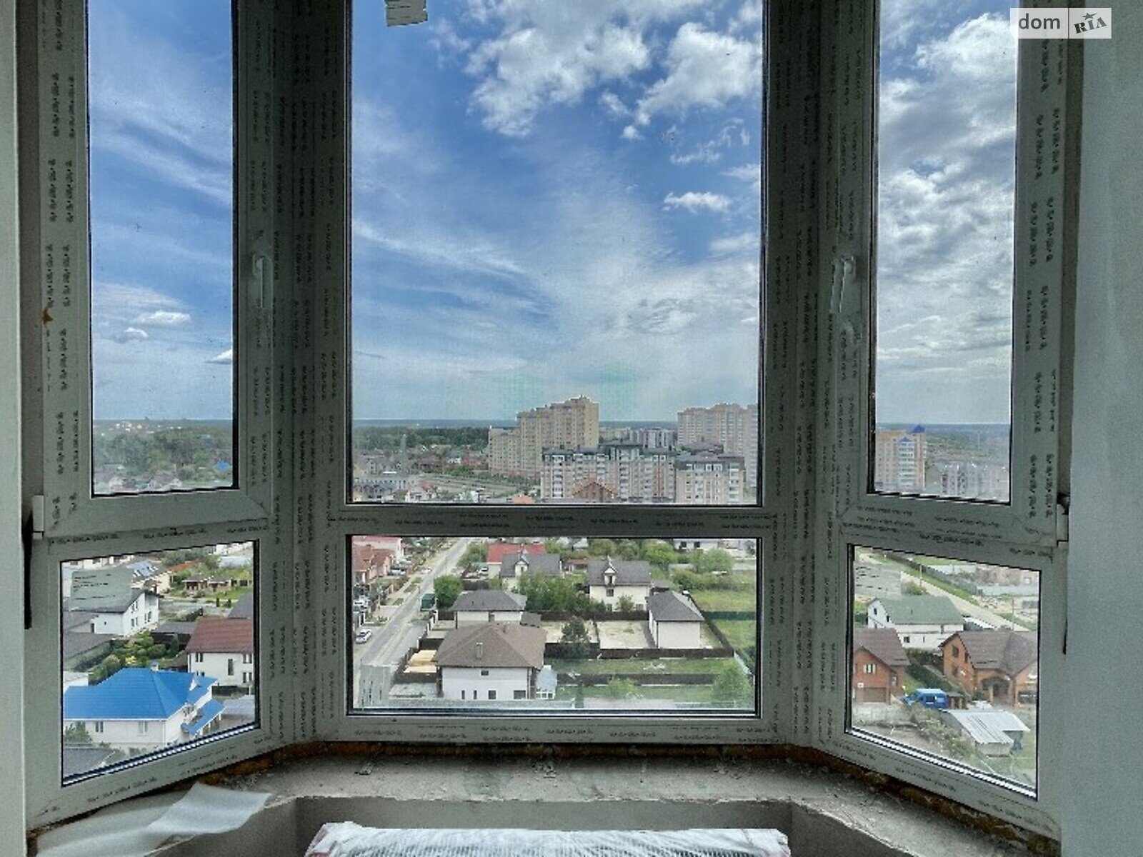 Продажа двухкомнатной квартиры в Буче, на бул. Леонида Бирюкова, район Буча фото 1