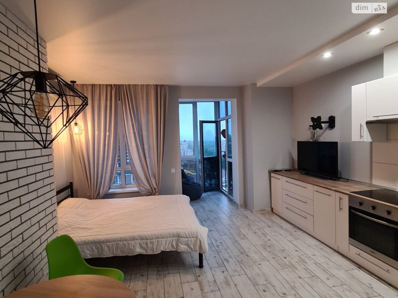 Продажа однокомнатной квартиры в Буче, на бул. Леонида Бирюкова 2А, район Буча фото 1