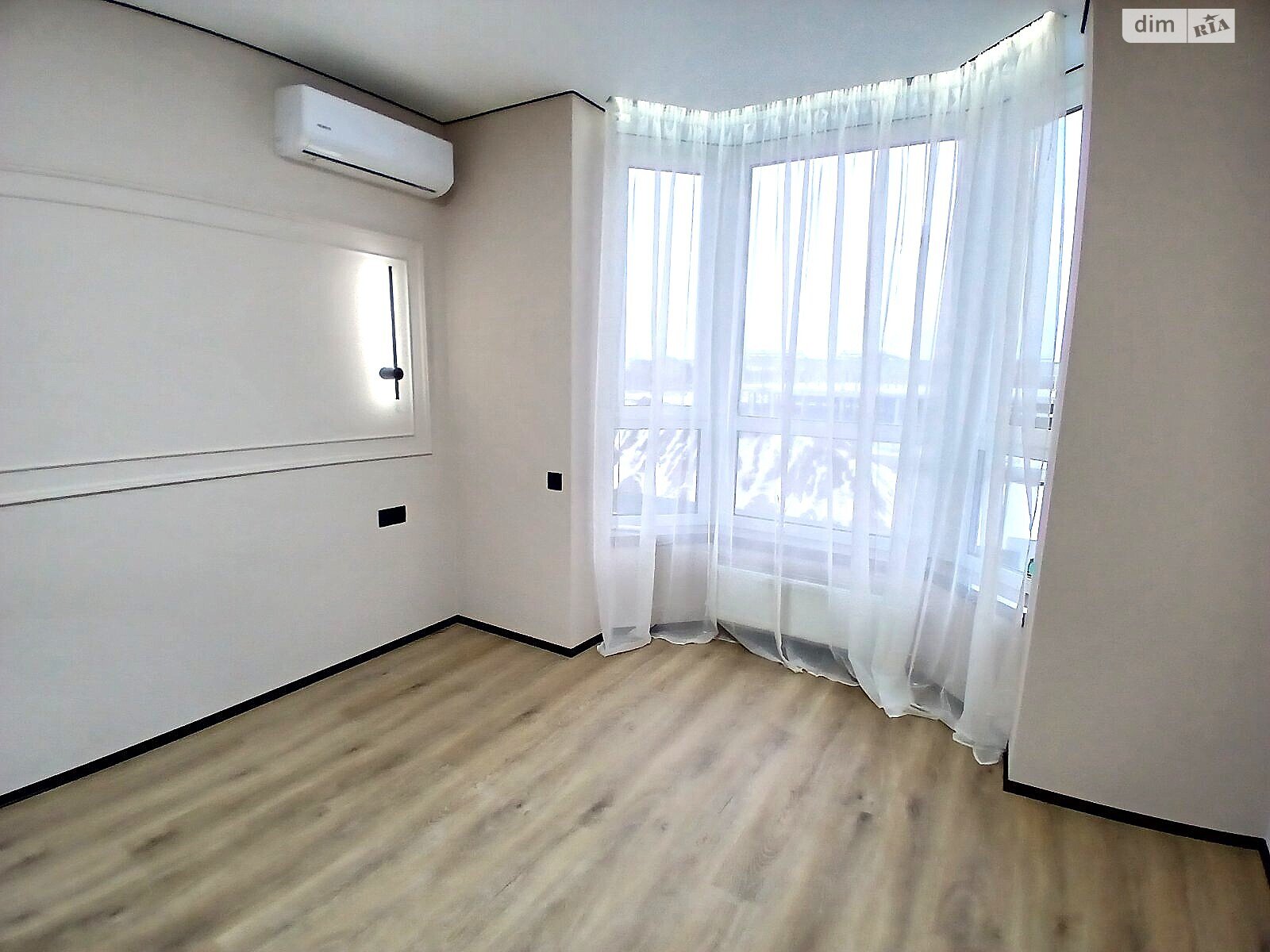 Продажа однокомнатной квартиры в Буче, на бул. Леонида Бирюкова, район Буча фото 1