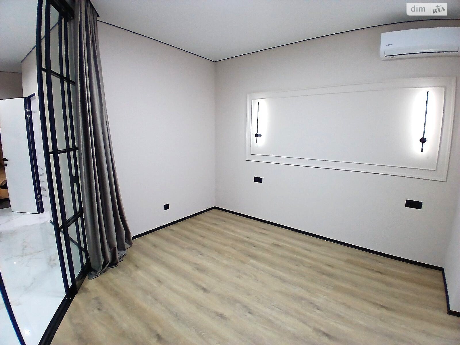 Продажа однокомнатной квартиры в Буче, на бул. Леонида Бирюкова, район Буча фото 1