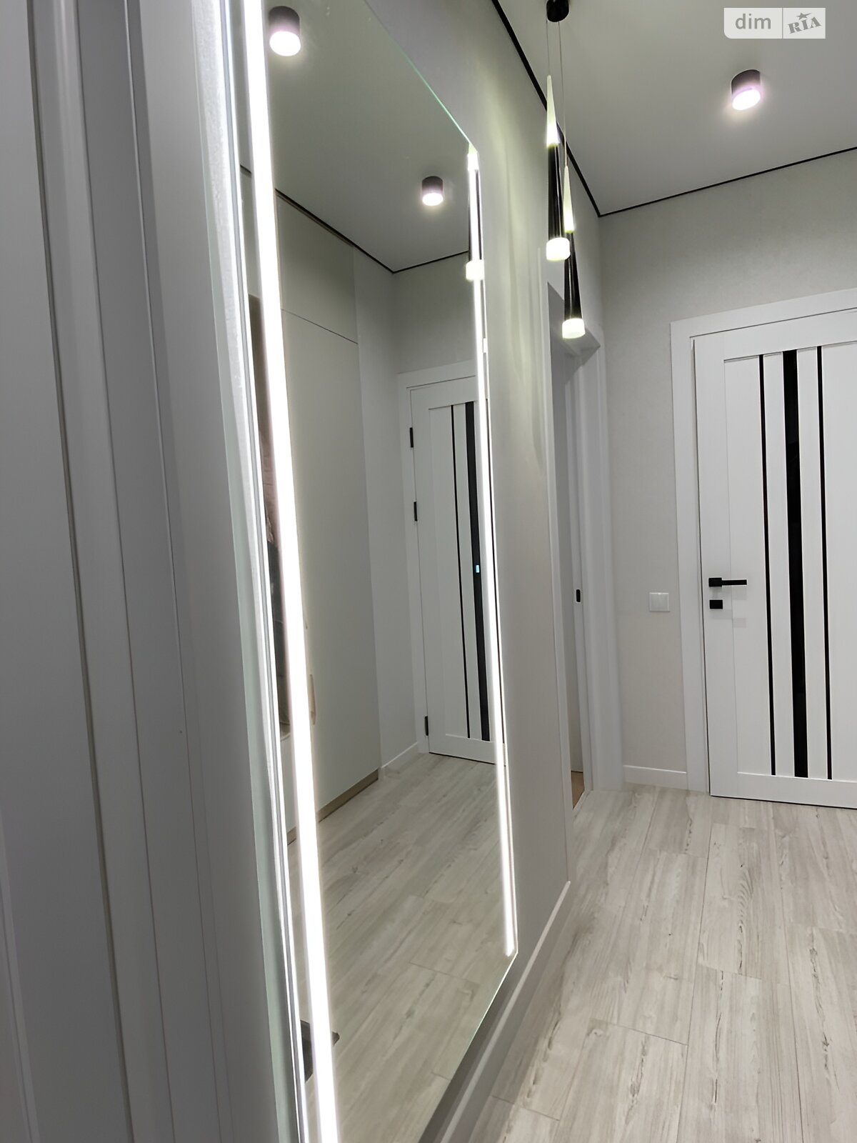 Продаж трикімнатної квартири в Бучі, на вул. Лесі Українки 3, кв. 168, район Буча фото 1 Продаж трикімнатної квартири в Бучі, на вул. Лесі Українки 3, кв. 168, район Буча фото 1