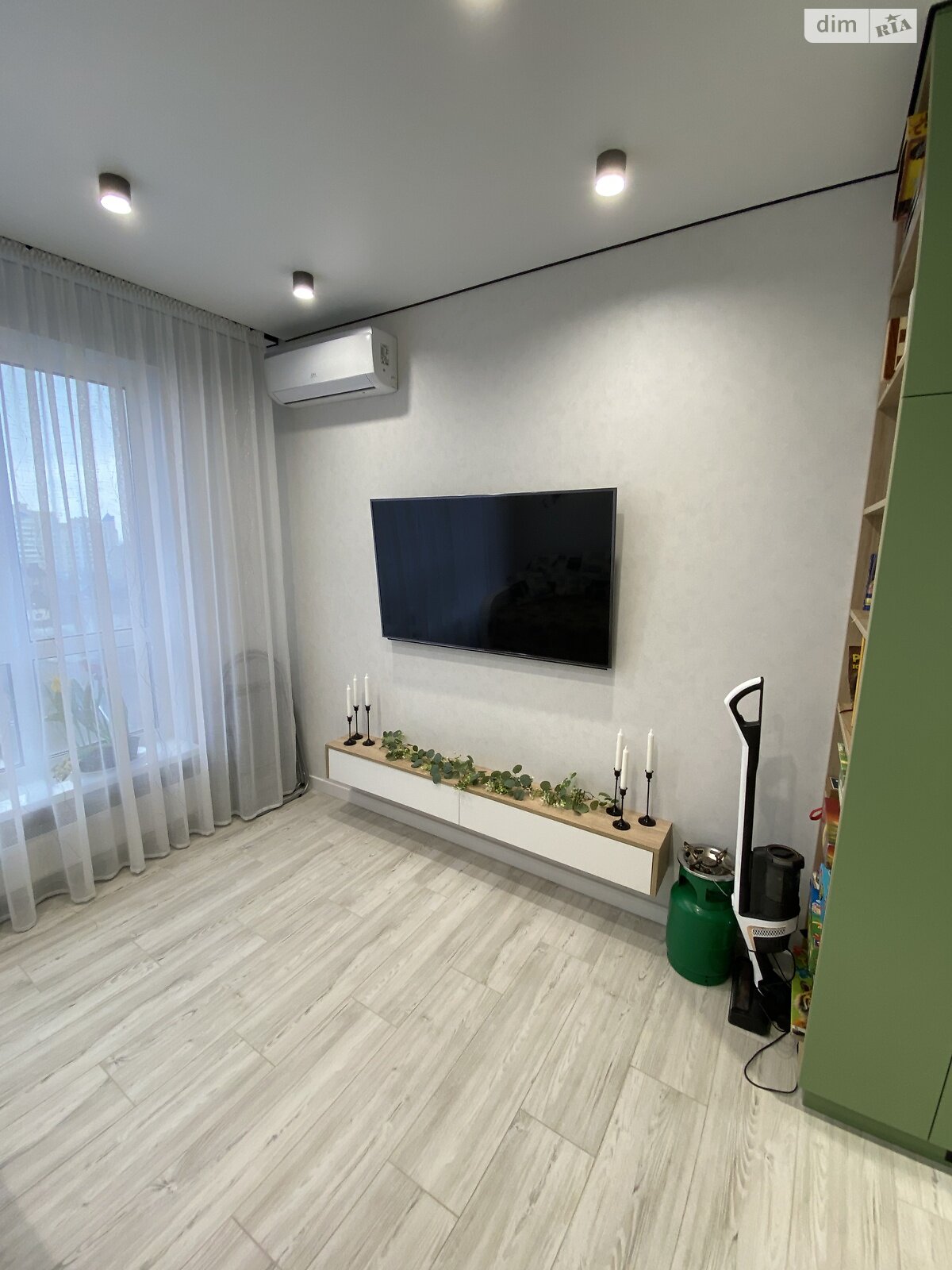 Продажа трехкомнатной квартиры в Буче, на ул. Леси Украинки 3, район Буча фото 1 Продажа трехкомнатной квартиры в Буче, на ул. Леси Украинки 3, район Буча фото 1