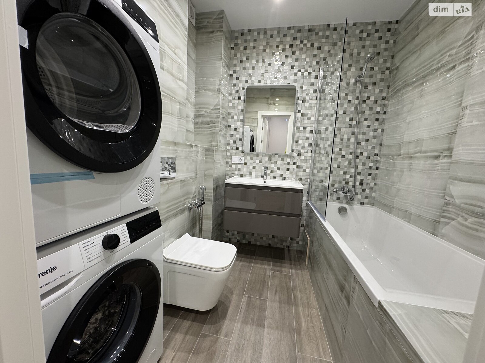 Продажа однокомнатной квартиры в Буче, на ул. Леси Украинки 3, район Буча фото 1