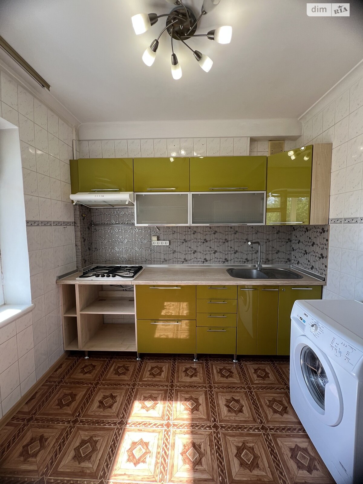 Продаж двокімнатної квартири в Бучі, на вул. Нове Шосе 11А, район Буча фото 1 Продаж двокімнатної квартири в Бучі, на вул. Нове Шосе 11А, район Буча фото 1