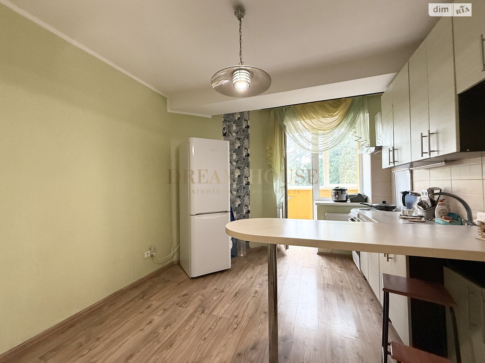 Продаж однокімнатної квартири в Бучі, на вул. Нове Шосе 14, район Буча фото 1 Продаж однокімнатної квартири в Бучі, на вул. Нове Шосе 14, район Буча фото 1