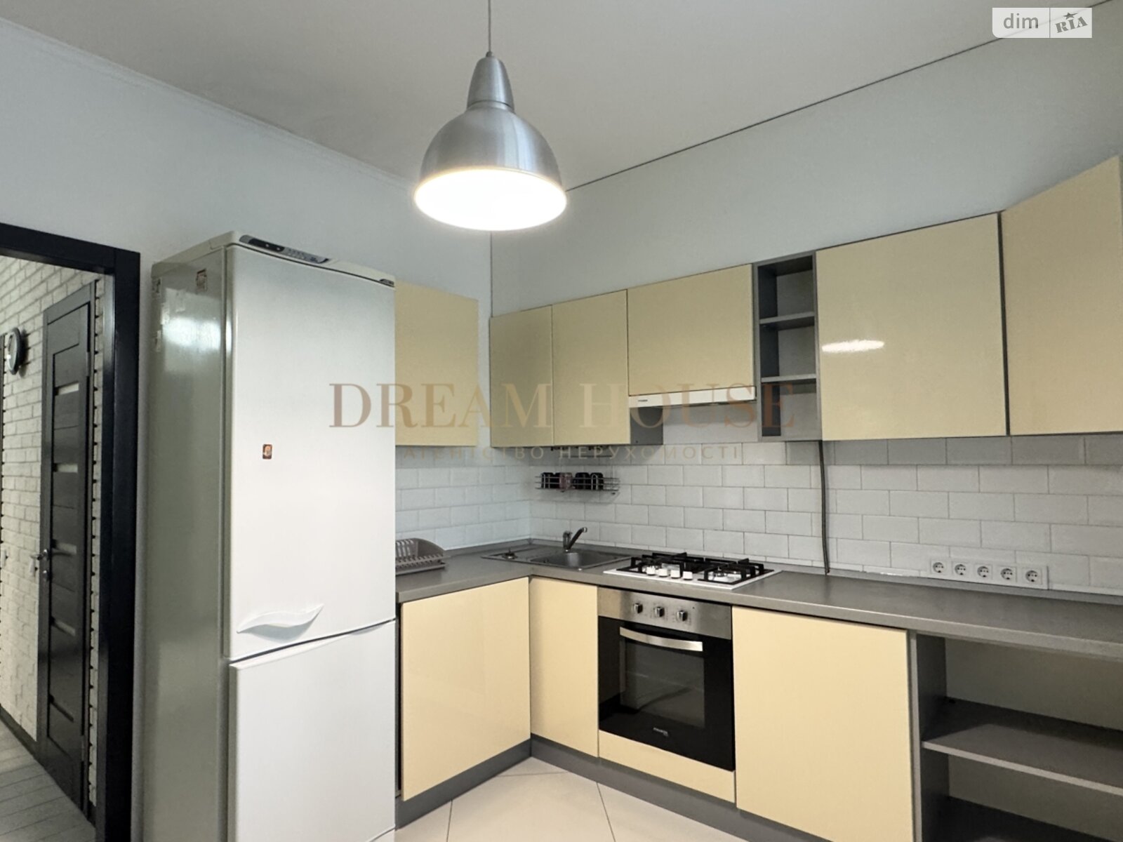 Продаж двокімнатної квартири в Бучі, на вул. Пушкінська 59В, район Буча фото 1 Продаж двокімнатної квартири в Бучі, на вул. Пушкінська 59В, район Буча фото 1