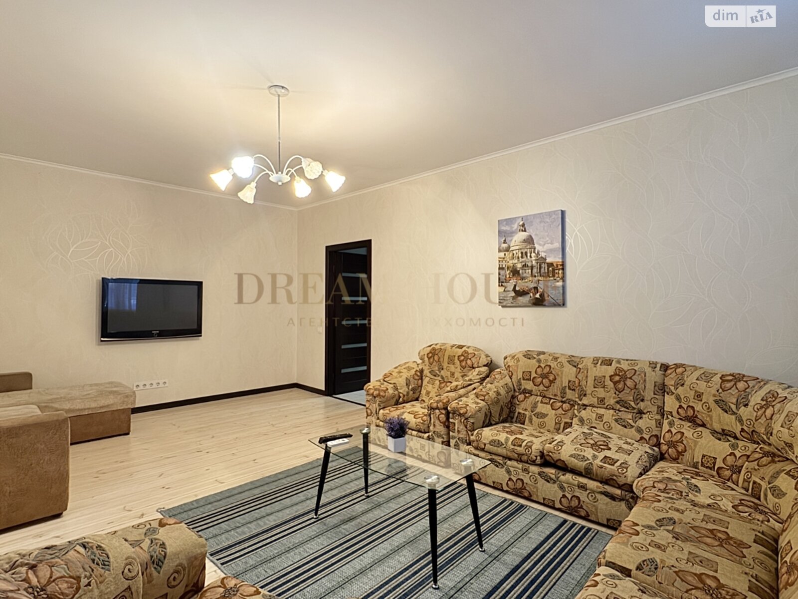 Продаж двокімнатної квартири в Бучі, на вул. Пушкінська 59В, район Буча фото 1 Продаж двокімнатної квартири в Бучі, на вул. Пушкінська 59В, район Буча фото 1