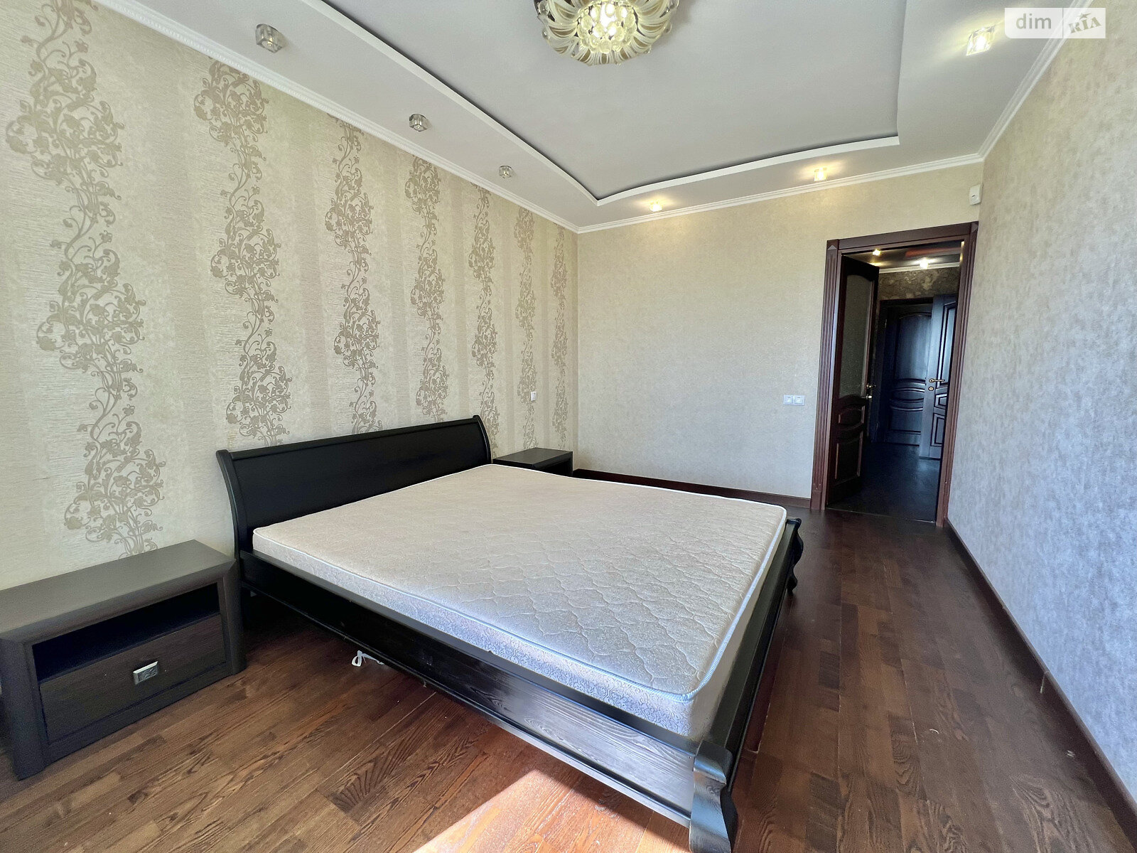 Продаж трикімнатної квартири в Бучі, на вул. Центральна 33В, район Буча фото 1 Продаж трикімнатної квартири в Бучі, на вул. Центральна 33В, район Буча фото 1