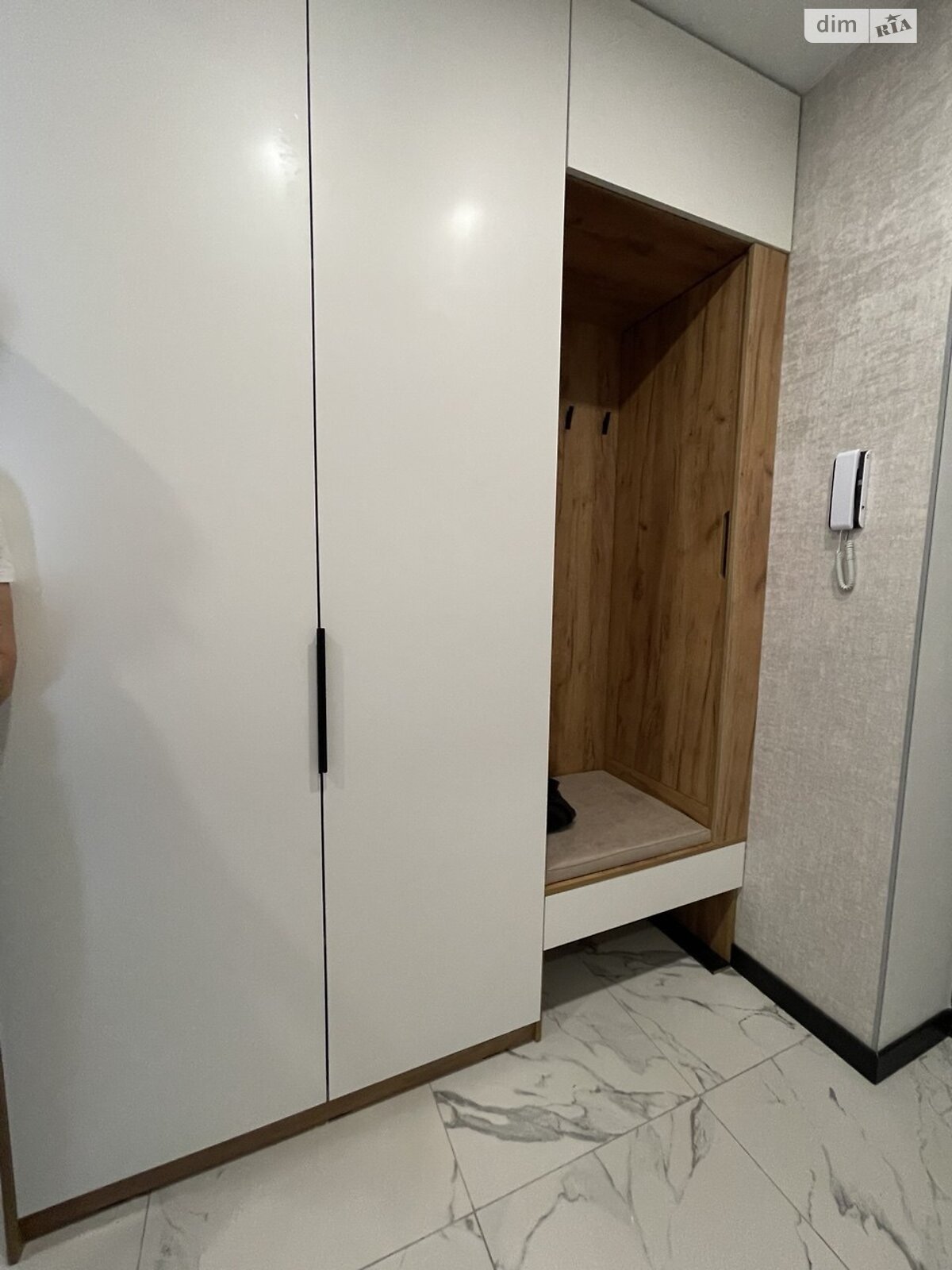 Продаж однокімнатної квартири в Бучі, на вул. Вишнева 35, район Буча фото 1 Продаж однокімнатної квартири в Бучі, на вул. Вишнева 35, район Буча фото 1